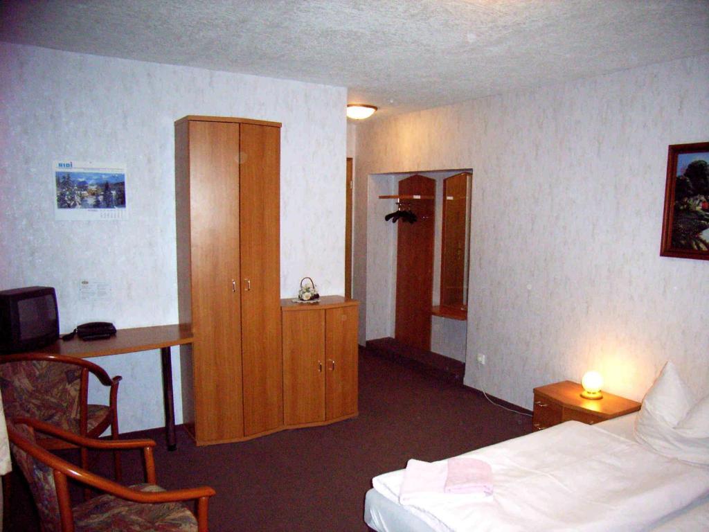 Gaststätte&Pension Jiedlitz Burkau Zimmer foto