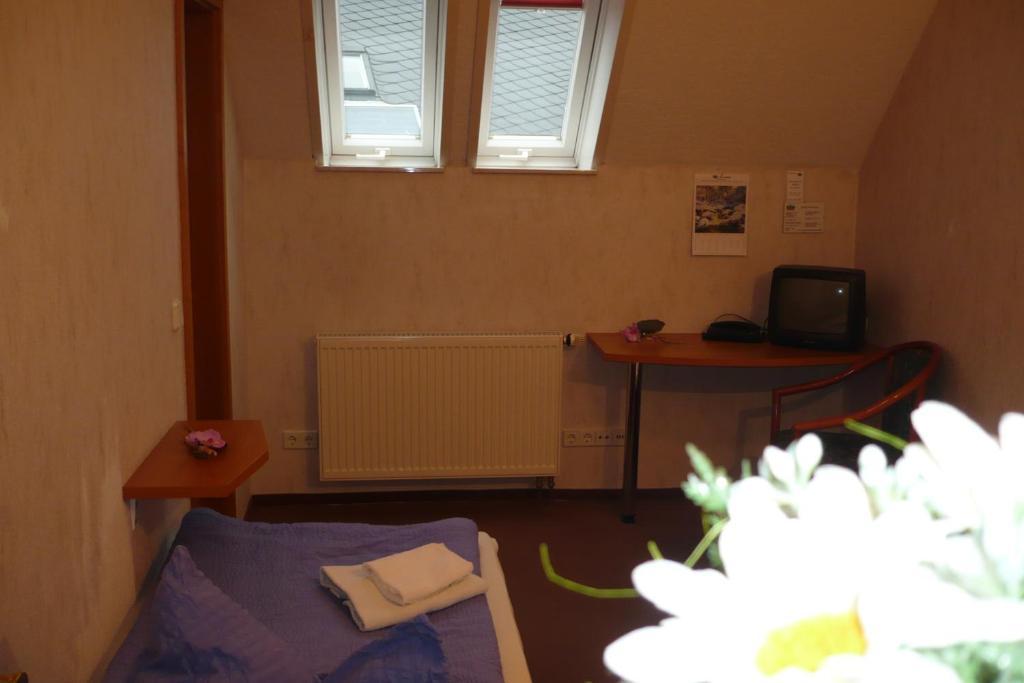 Gaststätte&Pension Jiedlitz Burkau Zimmer foto